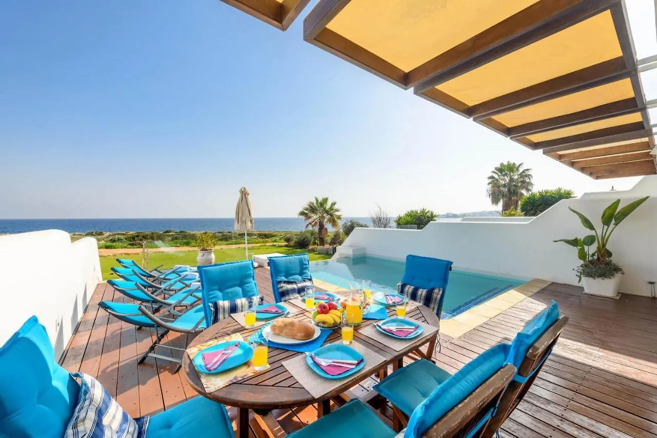 Villa Nausica Protaras Kıbrıs
